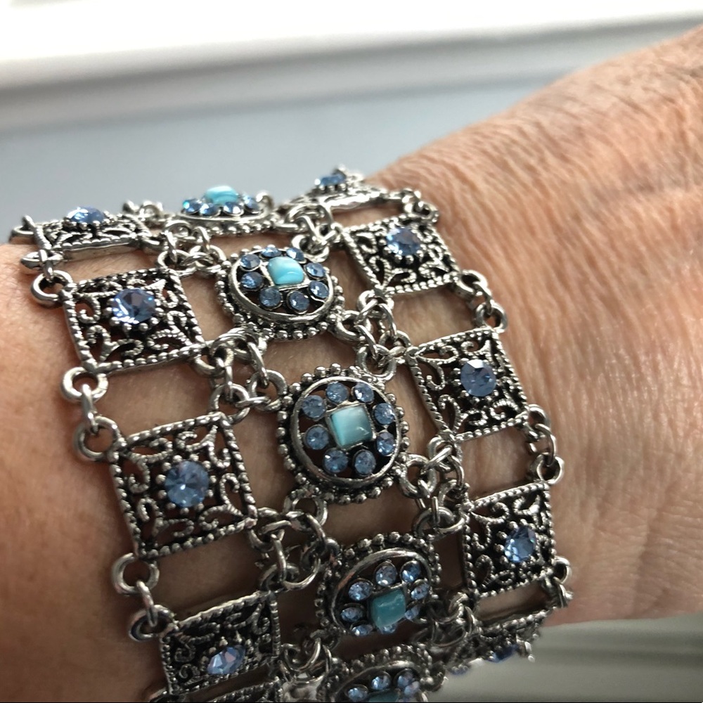 Bracelet - Picture 2 of 4